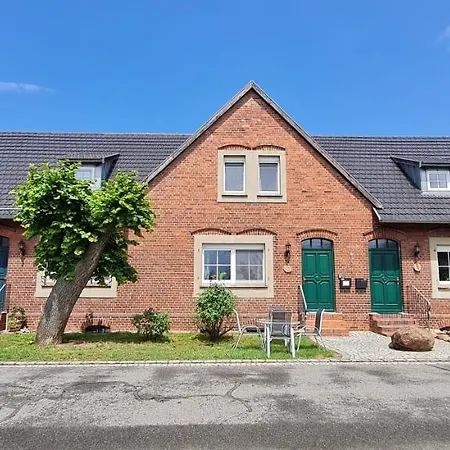 Zum Kranich Apartment Luckau Exterior photo